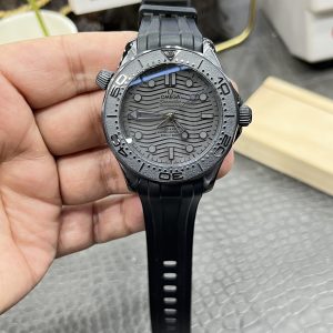 T+ Omega Seamaster 300 Series in Jet Black / 43.5mm Ceramic Case / Powered by the 8806 Co-Axial Master Chronometer Automatic Movement